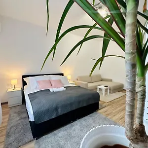 Mate Gold Apartman